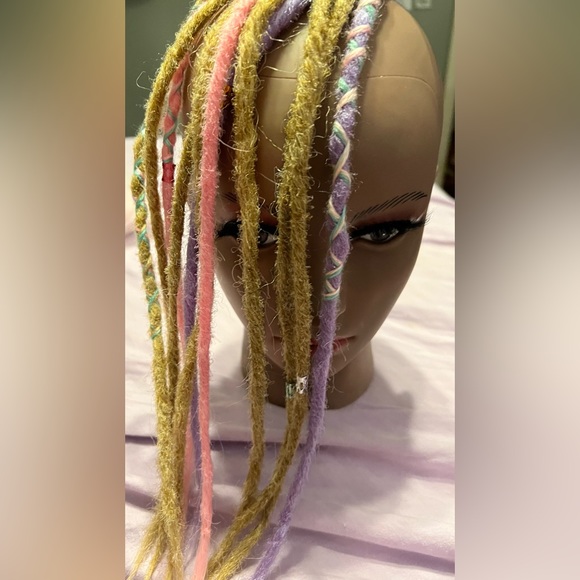 10 synthetic dreads 16 inches in length - Picture 8 of 16